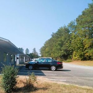 Oyo Hotel Mcintyre Ga, Us 441